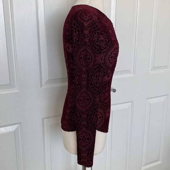 NWT Free People City Limits Burgundy Velvet Top Size Small - Picture 5 of 9